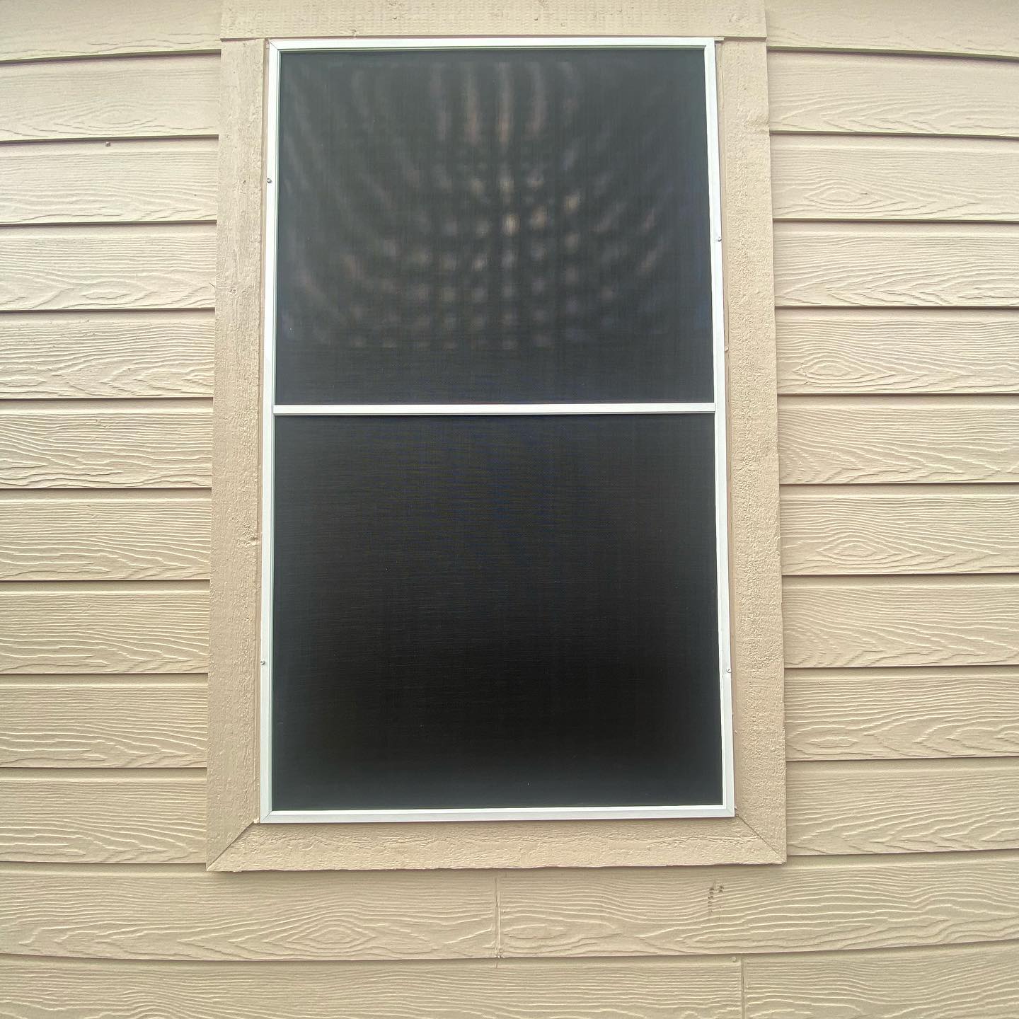 Home solar screen installation